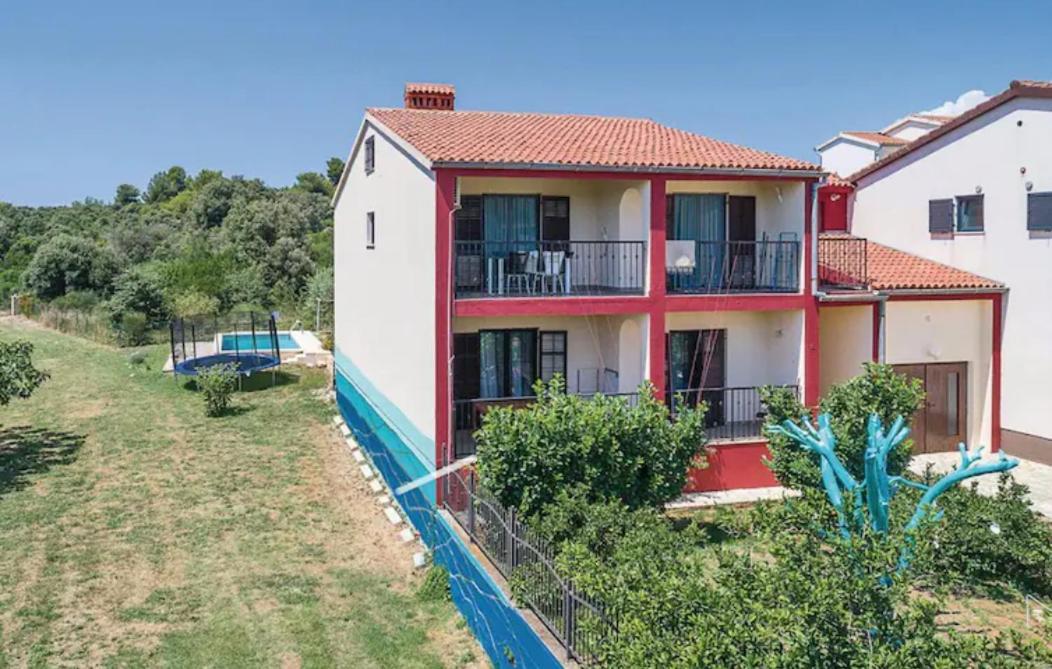 Вілла Domus Maria With Swimming Pool And Free Parking Баньоле Екстер'єр фото