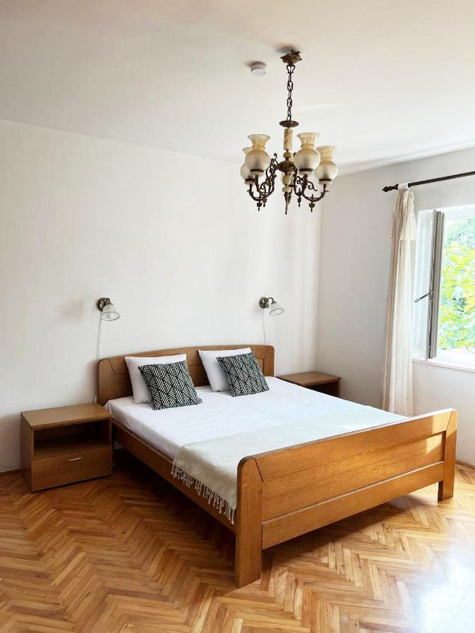 Вілла Domus Maria With Swimming Pool And Free Parking Баньоле Екстер'єр фото